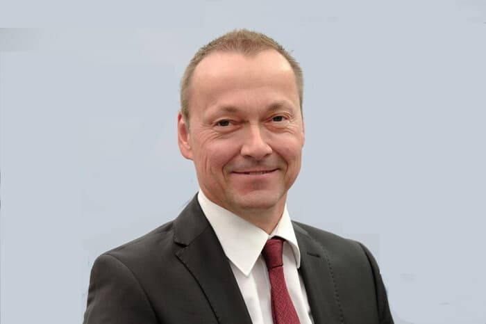 Herr Rainer Lumme, Produkt Manager der steute Technologies auf schuettgutmagazin.de