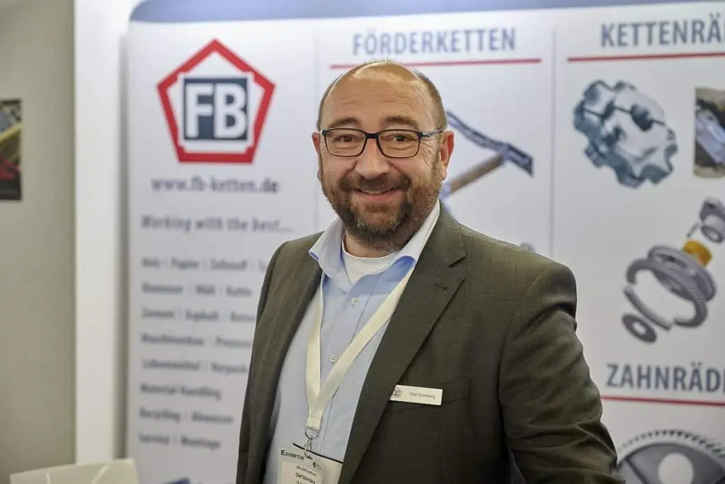 Olaf Stirnberg auf dem Solids 2023 Messestand der FB Ketten