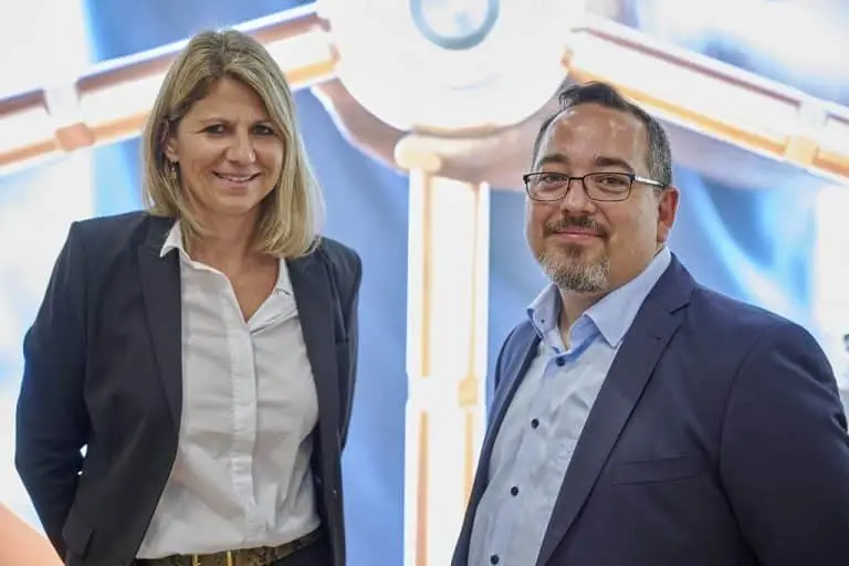 Anita Felder und Jürgen Kern auf dem RICO Messestand der Powtech 2023