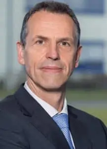 Porträtfoto Dr. Marc Langela, Leiter Material- und Produktentwicklung bei STASSKOL