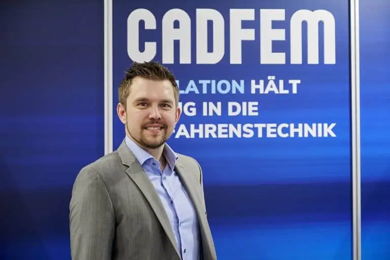 Dr. Ing. Jan Philipp Fürstenau auf dem Cadfem Messestand der Powtech 2023