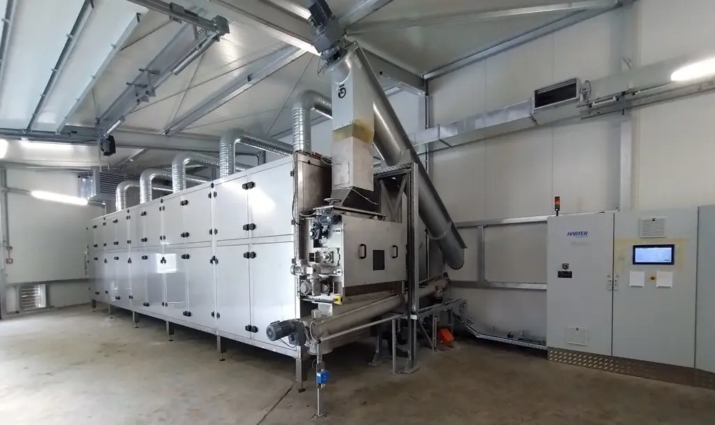 Klärschlamm Trockner in Industrie-Raum