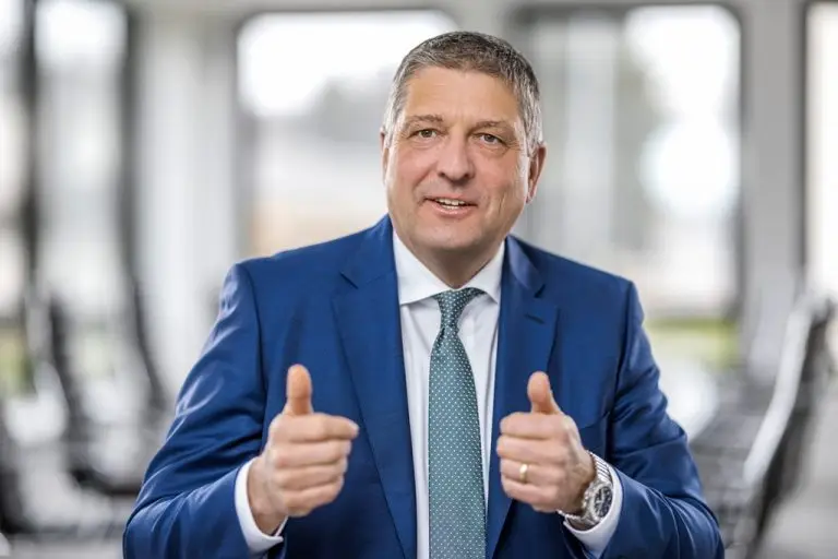 Dipl.-Ing. Sigurd Schütz, Geschäftsführer der Rhewum GmbH