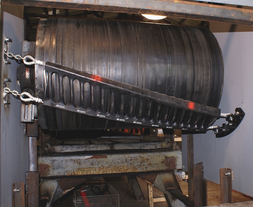 Abstreifer für eine Förderanlage