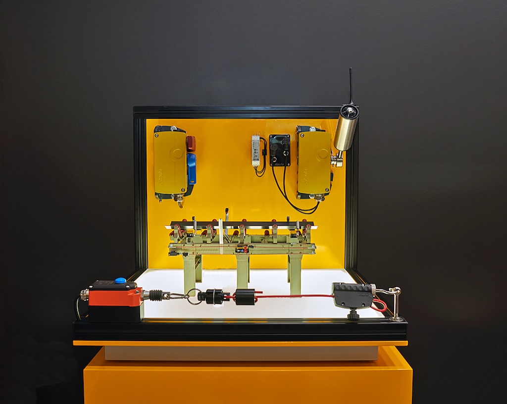 Miniaturmodell der Steute Produkte