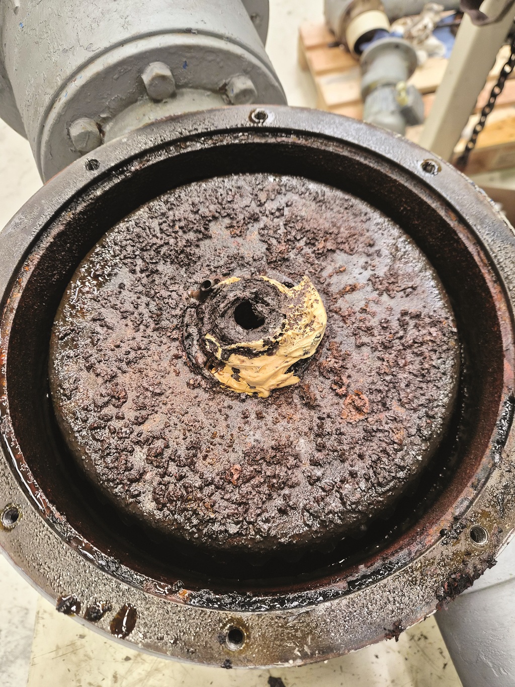 Geöffnetes Getriebe eines Konusmischers