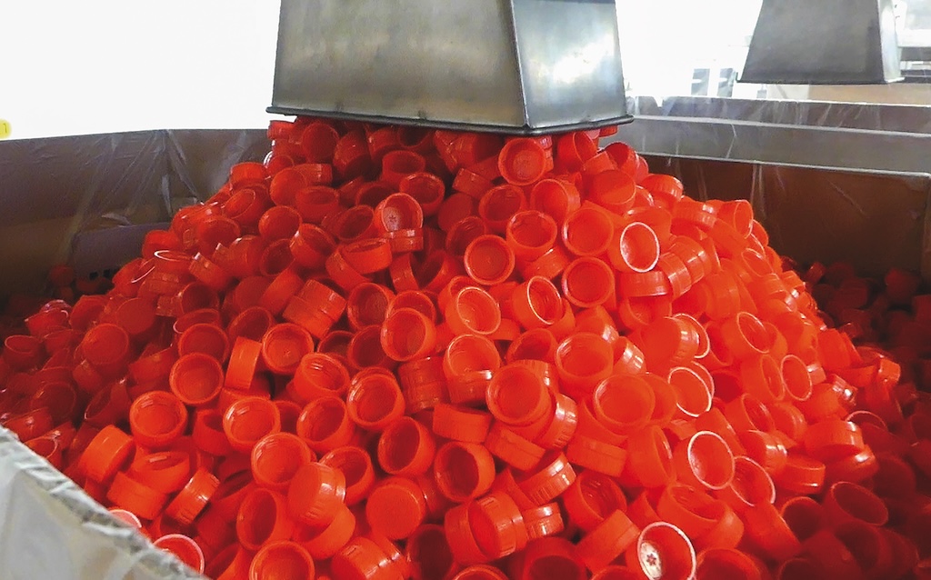 Vibrationstechnik im Einsatz in der Deckherstellung