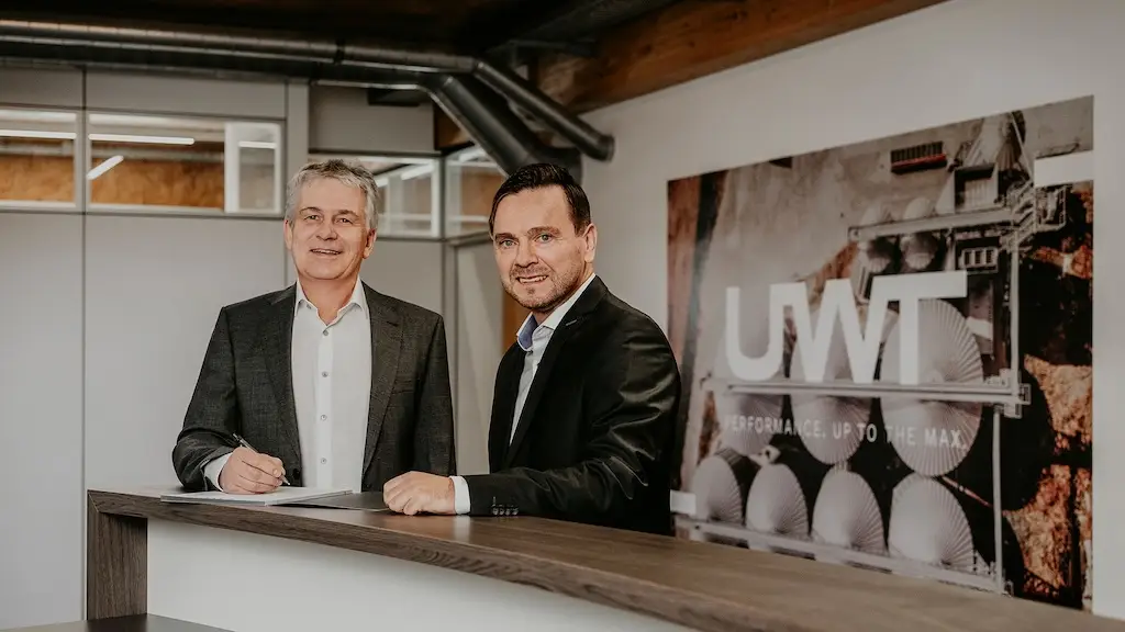 (v. l. n. r.) Andreas Haug - Technischer Geschäftsführer und Bernhard Schönmetzler - Technischer Bereichsleiter beide UWT
