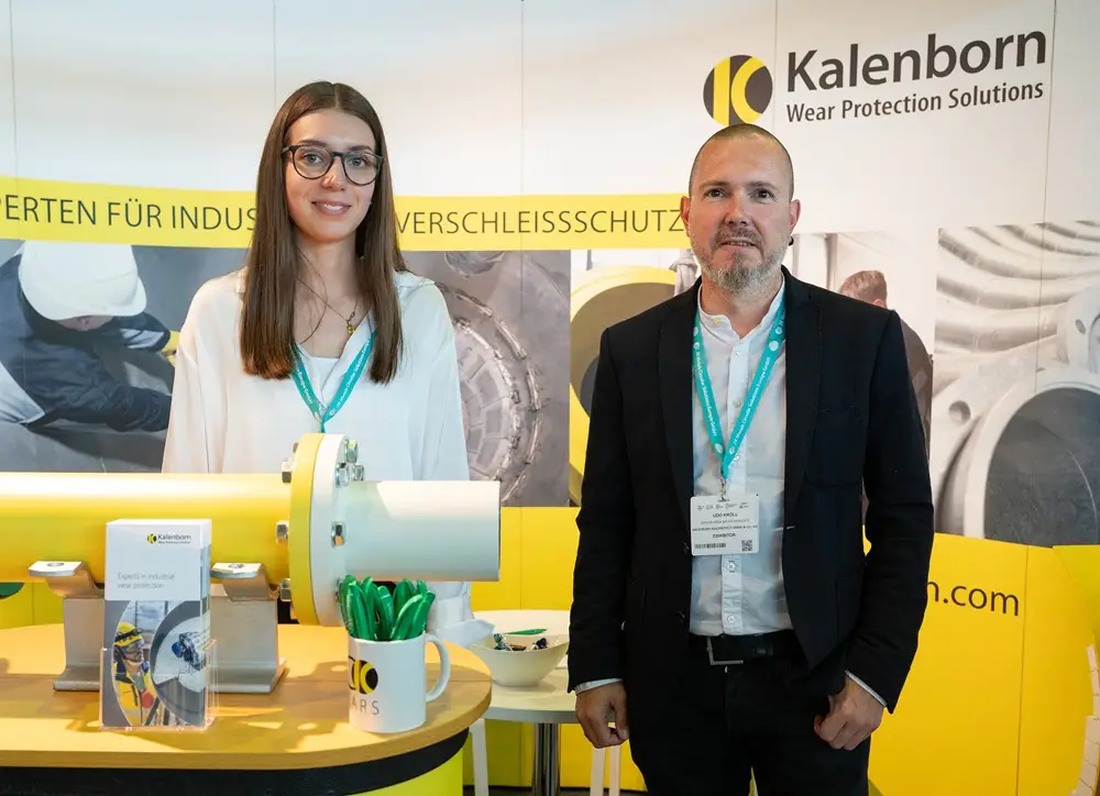 Ausstellerstand von Kalenborn International GmbH & Co. KG mit Verschleißschutzlösungen für Recycling- und Aufbereitungsanlagen