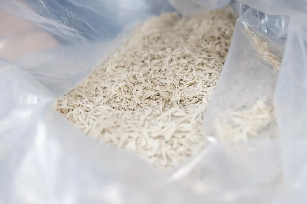 Kunststoffflakes aus Polyolefinen für das chemische Recycling